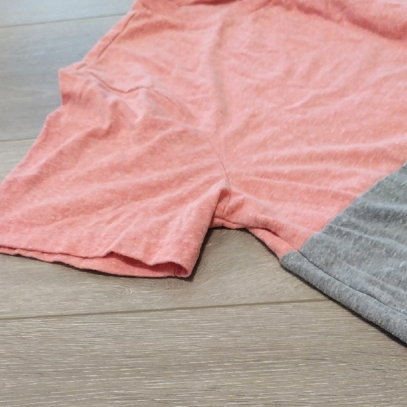 Colorblock Coral Pink and Gray T-Shirt - Picture 7 of 10
